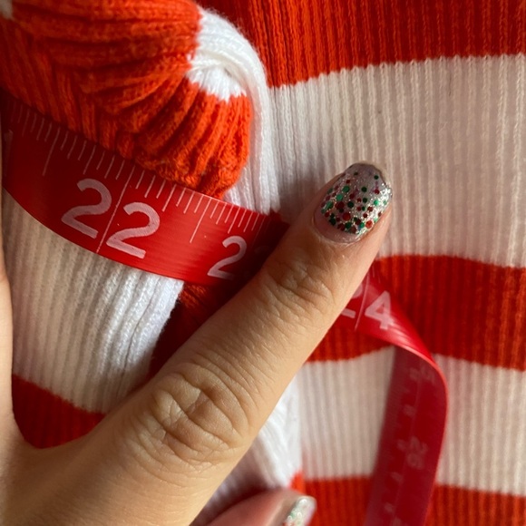 Lane Bryant Size 26/28 Red And White Striped Sweater EUC  Boatneck  Plus Size - Picture 7 of 8